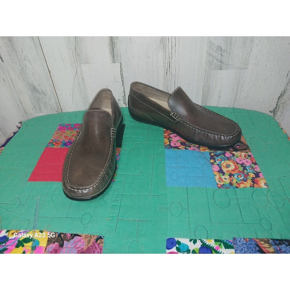 Ecco Classic Mocc 2.0 Loafer Shoes Mens 8-8.5 EU 42 Brown Nubuck Moccasin Slip